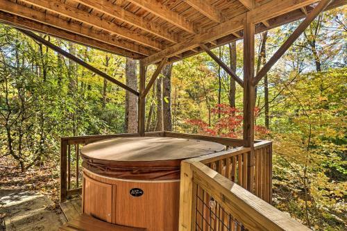 Creekside Retreat - Mins To Slopes And Trails!