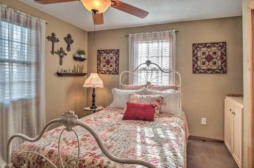 Quaint Texas Home Less Than 2 Mi To Lake Georgetown!
