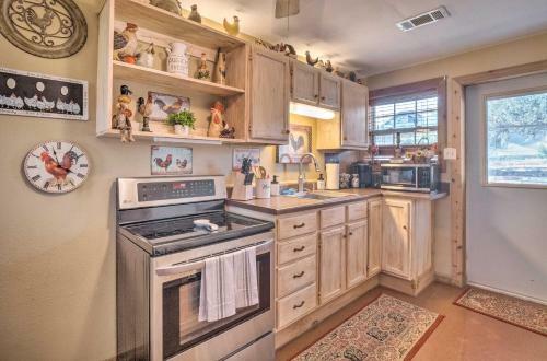Quaint Texas Home Less Than 2 Mi To Lake Georgetown!