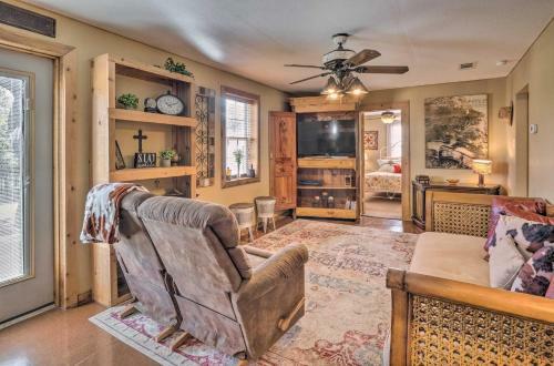 Quaint Texas Home Less Than 2 Mi To Lake Georgetown!