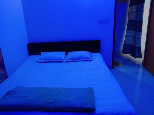 Apolloinn Service Apartment