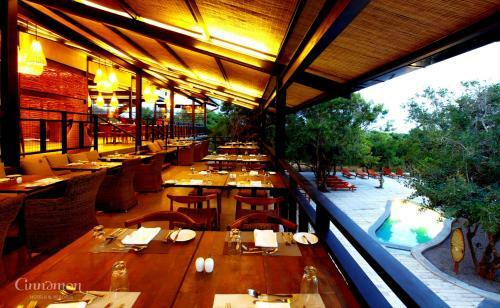 Hotel Cinnamon Wild Yala