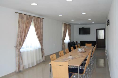 Lodge Vila Tadi
