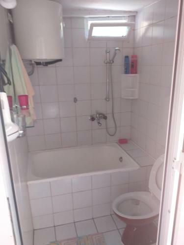 Hostal Guesthouse Djacic