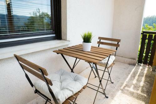 Apartment Beautiful Lake View