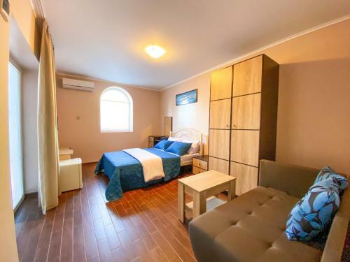 Hostal ??????????? ??????? 32