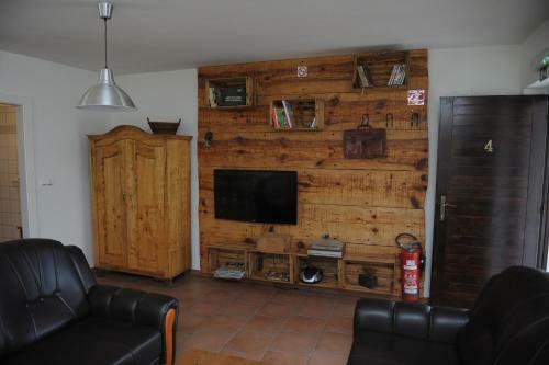 Apartmaji Gospoud Srmak
