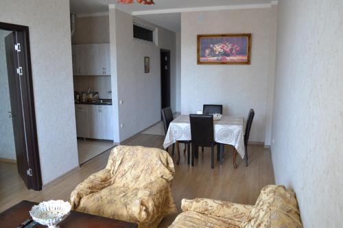 Batumi Apartment 173