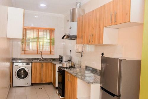 Zikem Apartments Golf Estate