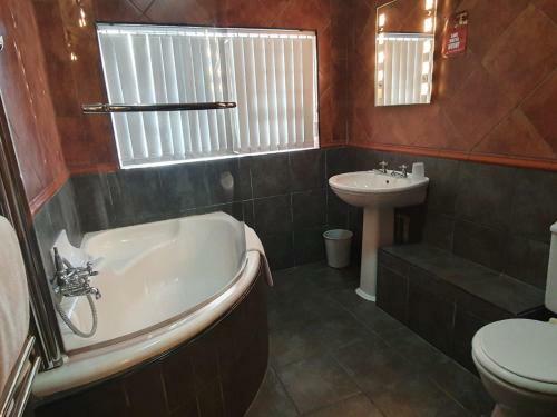 Hostal Mill Park Inn