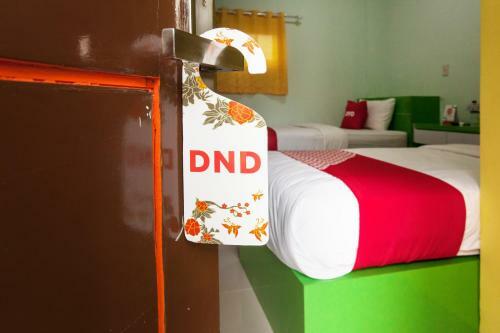 Hotel Oyo 1763 Dinda Residence Syariah