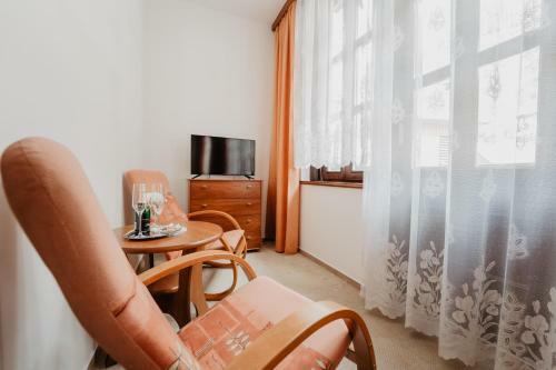 Hotel U L�py