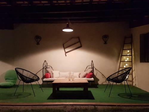 La Maison De Celine