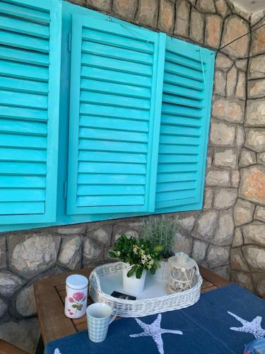 Petite House