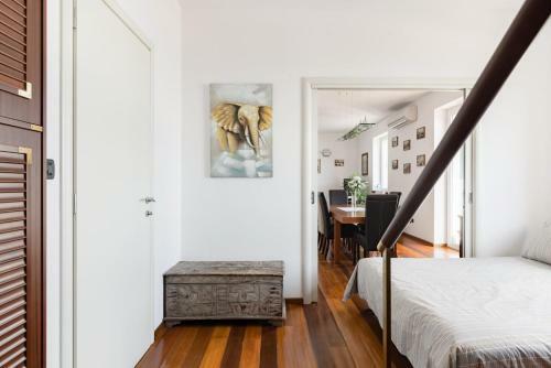 Sunny Seafront Apartment Dolphin