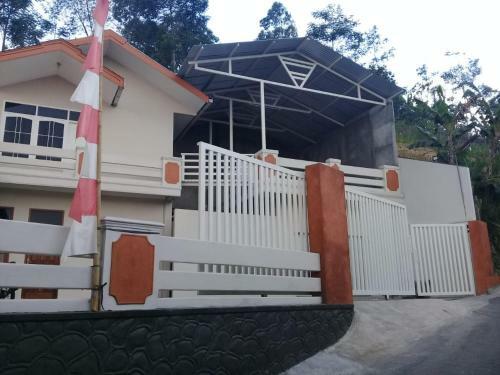 Homestay Lovebird