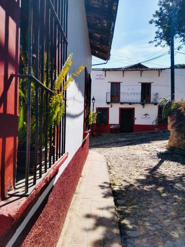 Hotel De Cervantes