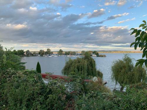 Apartm�n U Pl�?e S Terasou