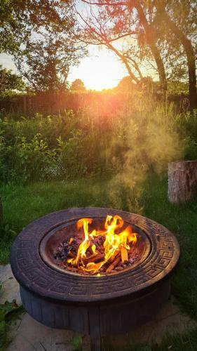 Rum Bridge 'hazels' Pet Friendly Glamping Pod