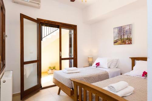 Villa Pyramus With Private Pool