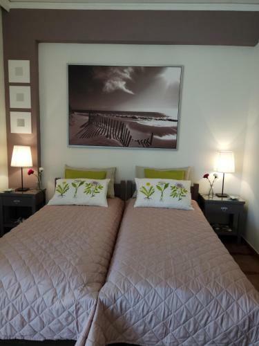 Top Floor Cozy Apartment Near The Beach