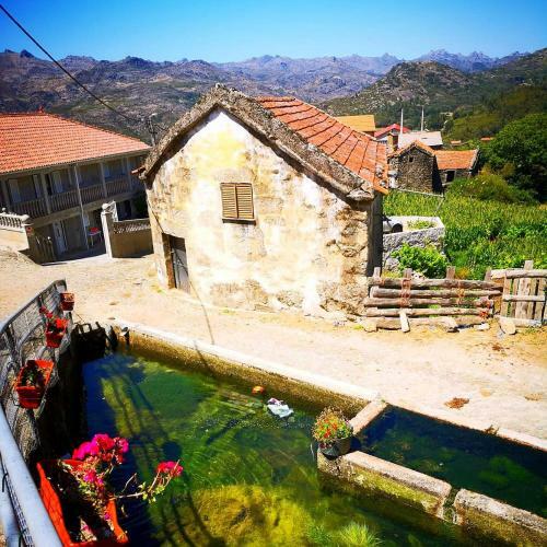 Casa Do Faqueiro De Casas Brioso