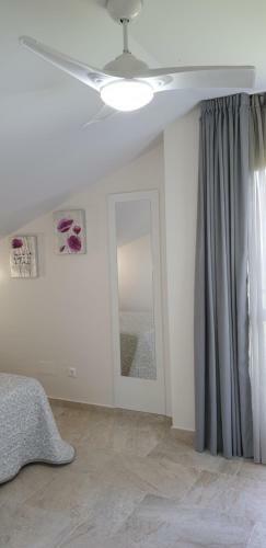 Apartamentos La Pradera De Isla