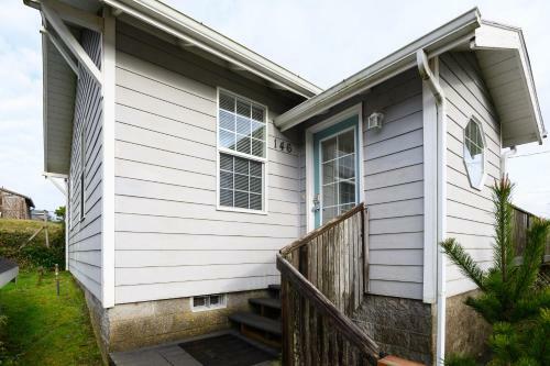 Karr Beach House On 5th