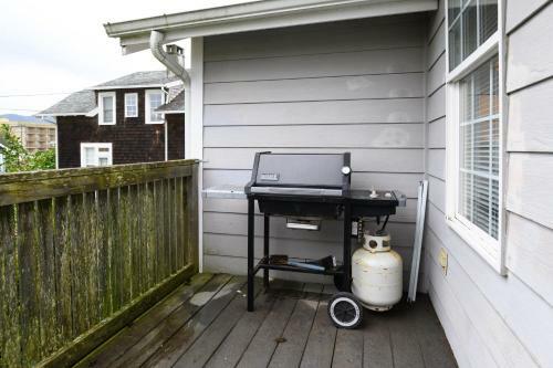 Karr Beach House On 5th
