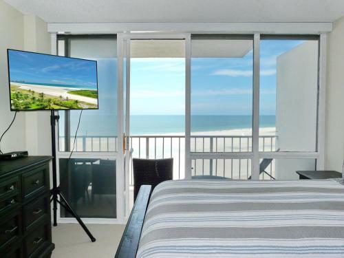 Tradewinds 1003