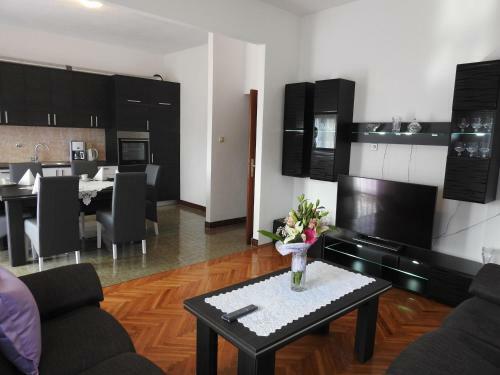 Marini Apartmani