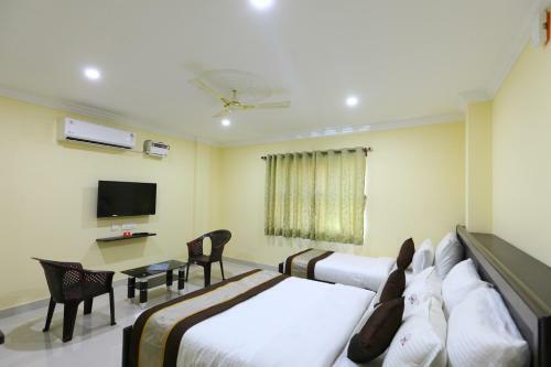 Hotel The Dream Days - Near Airport