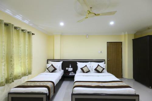 Hotel The Dream Days - Near Airport