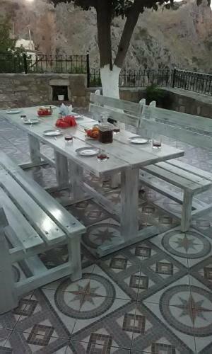 Luxurious Stone Apartment 1