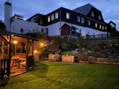Hostal Penzion Hubertus Doubice