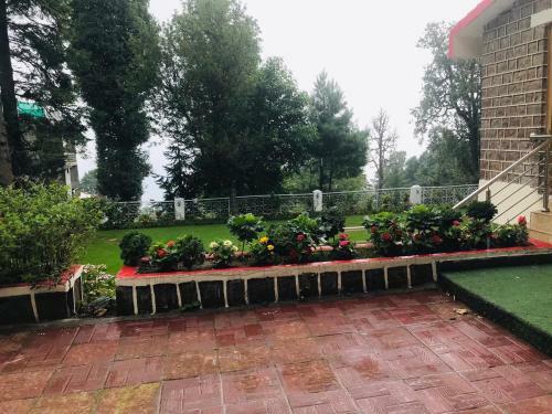 H.m.h Lodges & Hotel Resort