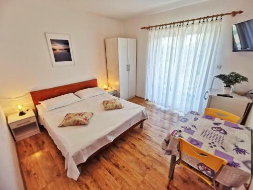Apartments Sokolic