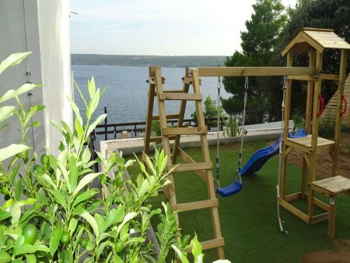 Seaside Villa Nikola With Pool For 12 Persons
