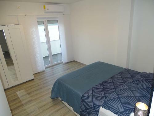 Seaside Villa Nikola With Pool For 12 Persons