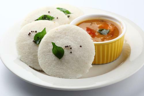 Hotel Oyo 11674 Kb Residency Anna Nagar