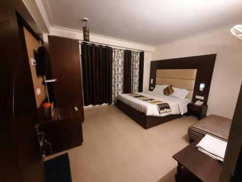 Hotel Mussoorie International