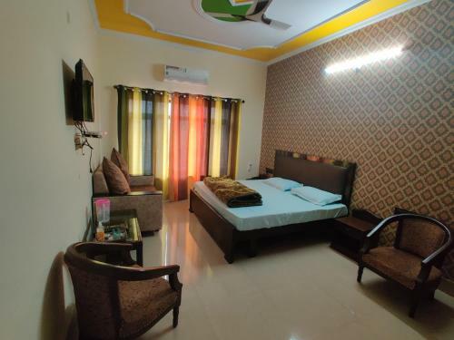 Aashriwad Hotel