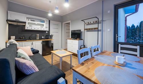 Apartament Gromadzy?