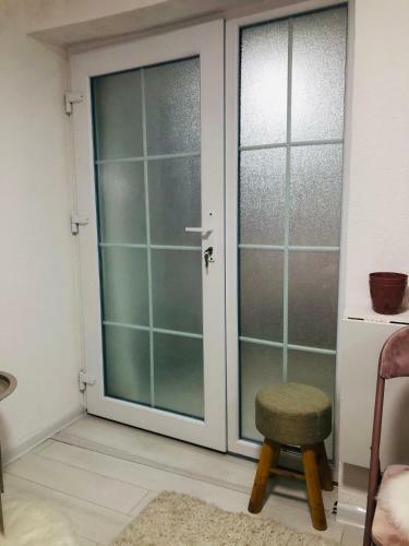Hostal Apartman Indira