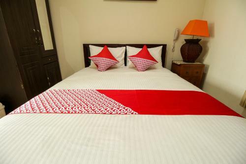 Hotel Oyo 734 Tuban Torres Accomodation