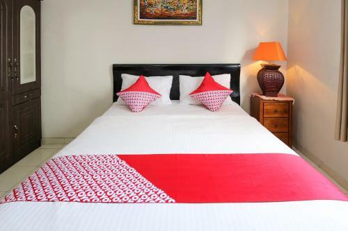 Hotel Oyo 734 Tuban Torres Accomodation