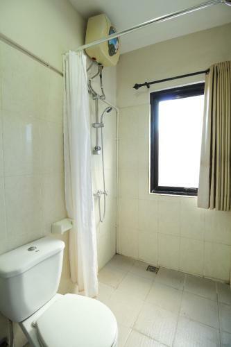 Hotel Oyo 734 Tuban Torres Accomodation