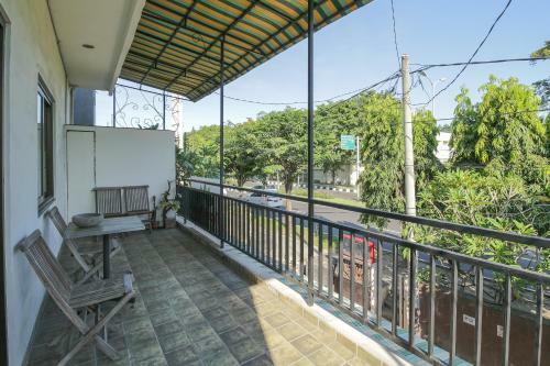 Hotel Oyo 734 Tuban Torres Accomodation