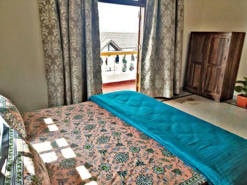 Villa de Plumeria 2bhk Pool 1km Candolim Beach!