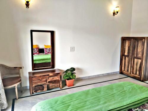 Villa de Plumeria 2bhk Pool 1km Candolim Beach!
